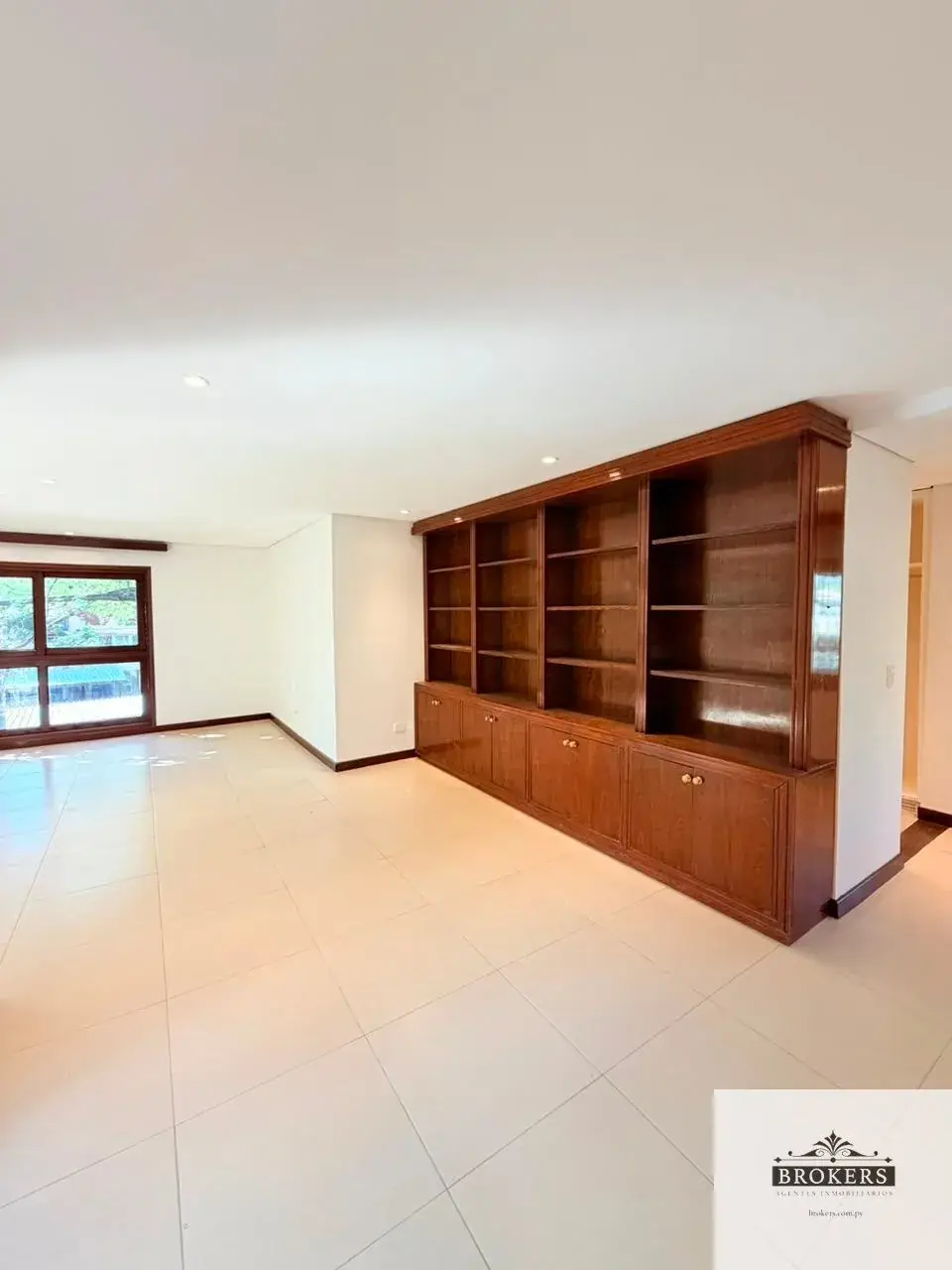 3-Bedroom House for Rent in San Jorge, Asunción - Image 20
