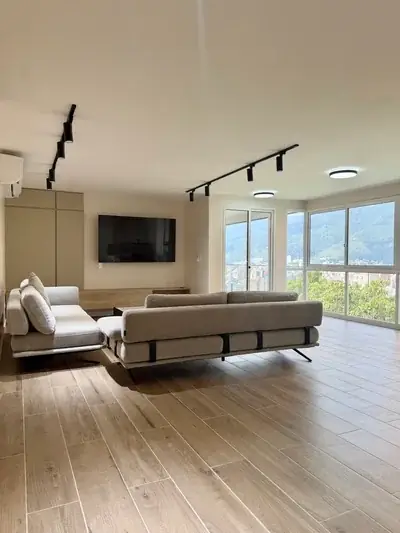 Penthouse en alquiler, Urb. Colinas de Bello Monte, calle Chulavista. - Image 3