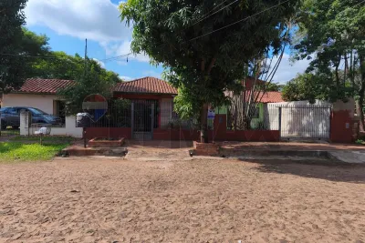 Casa de 5 dormitorios en Venta en Las Mercedes, San Lorenzo