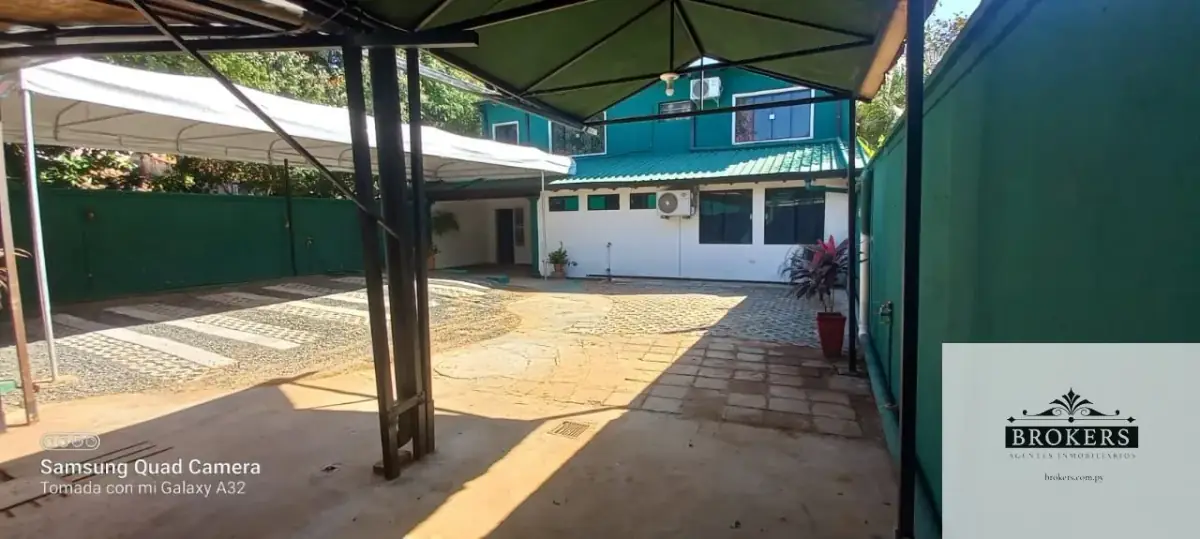 5-Bedroom House for Sale in Mariscal Estigarribia, Asunción - Image 7
