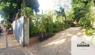 Terreno de 1,400m² en Venta en Villa Morra, Asunción