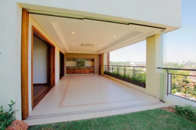 4-Bedroom Apartment for Sale in Bella Vista, Asunción