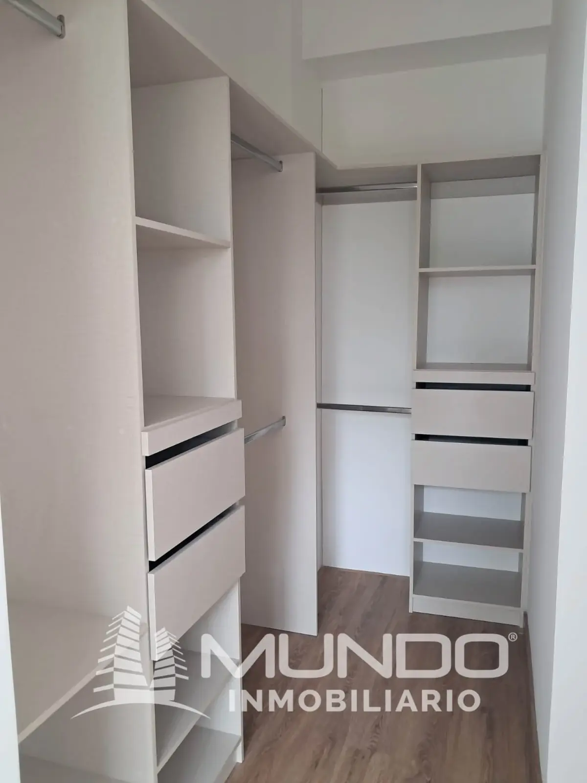 3-Bedroom Apartment, 77m², for Sale in Zone 2, Guatemala City - Image 8