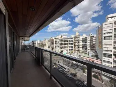 Departamento de 4 dormitorios en Venta en Pocitos, Montevideo