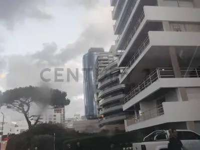 Departamento de 2 dormitorios en Alquiler en Pinares, Punta del Este