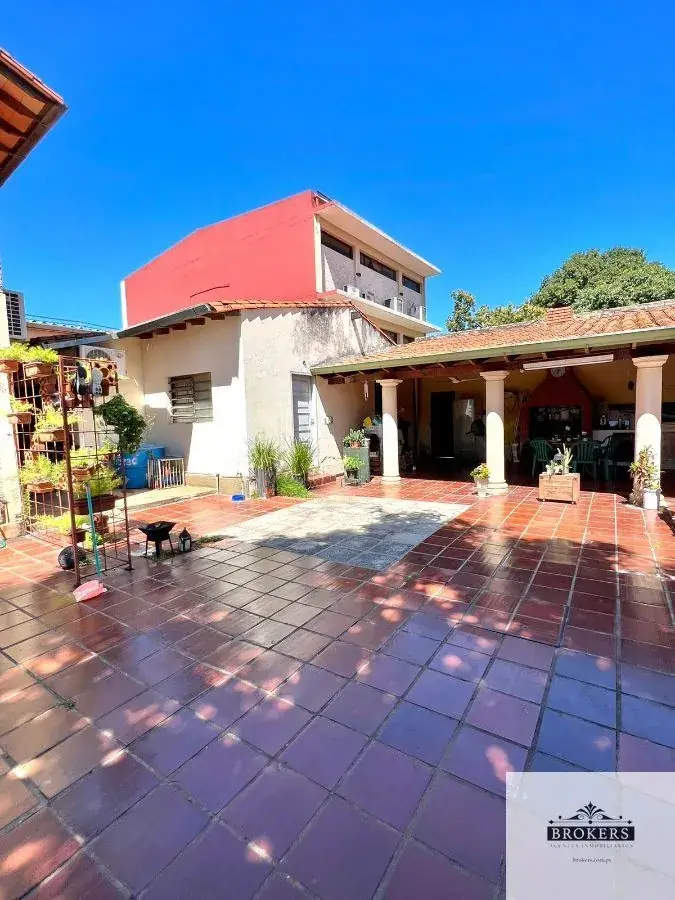Office of 300m² for Sale in Vista Alegre, Lambaré - Image 17