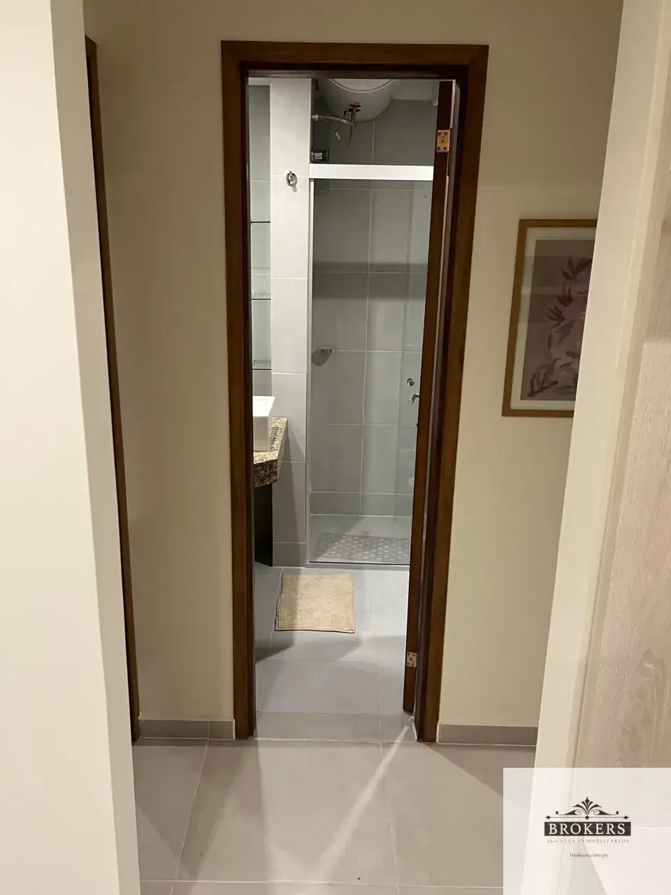 2-Bedroom Apartment for Rent in Mariscal Lopez, Asunción - Image 8