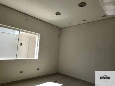 Casa de 8 dormitorios en Venta en Recoleta, Asunción