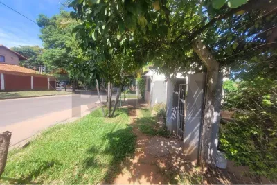 Casa de 3 dormitorios en Venta en Tercer Barrio, Luque