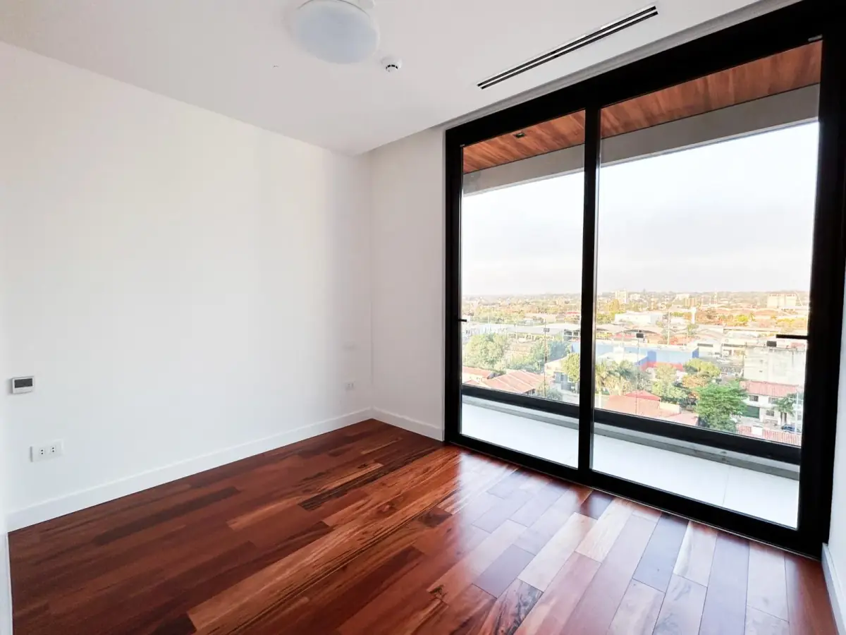 Departamento de 3 dormitorios en Venta en San Jorge, Asunción - Image 16
