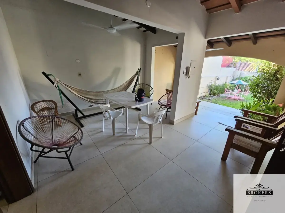 Casa de 3 dormitorios en Venta en Santísima Trinidad, Asunción - Image 10