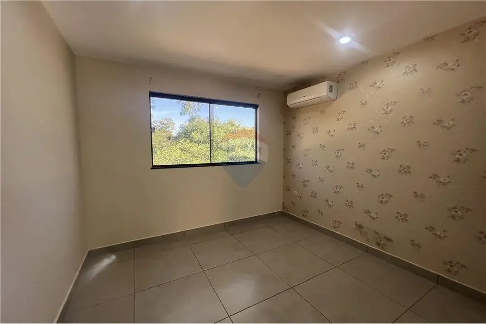 Casa de 3 dormitorios en Venta en Cuarto Barrio, Luque - Image 7