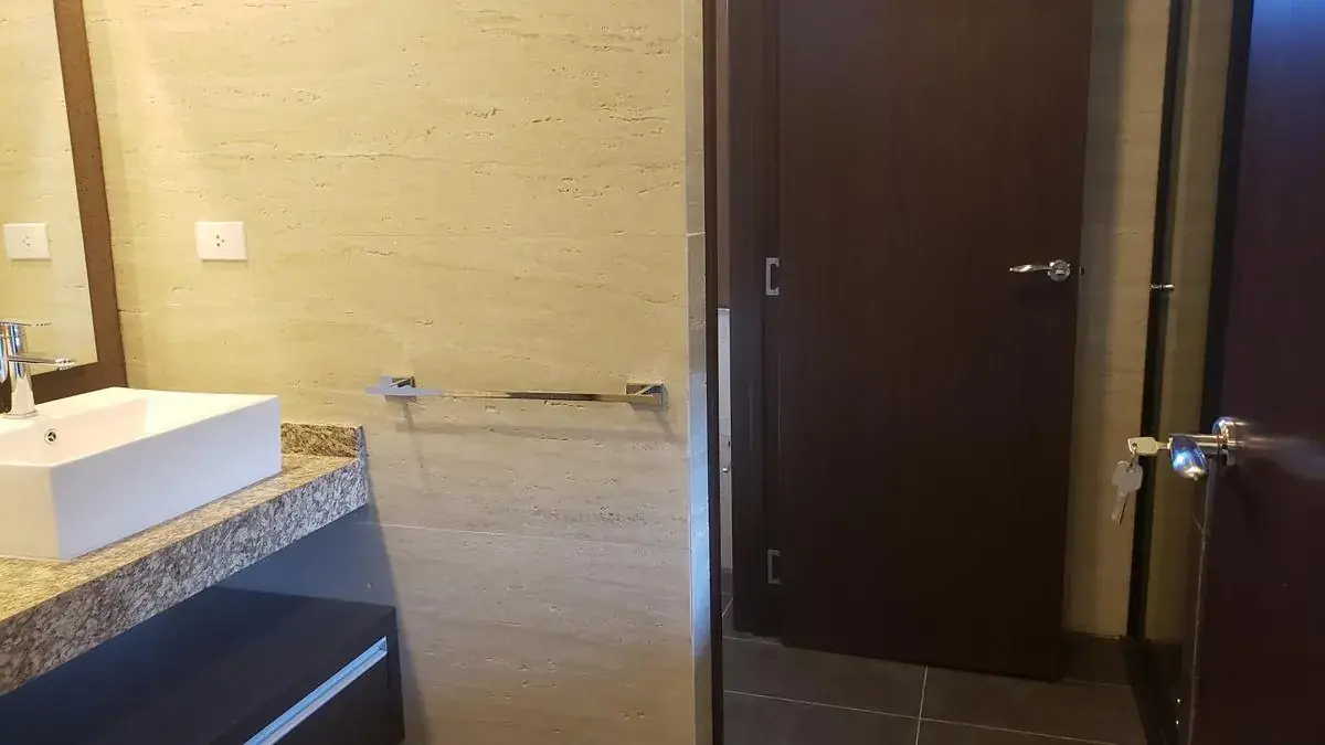 3-Bedroom Apartment for Sale in Mariscal Estigarribia, Asunción - Image 11