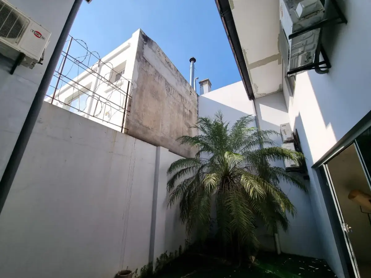 Casa de 3 dormitorios en Venta en Madame Lynch, Asunción - Image 12