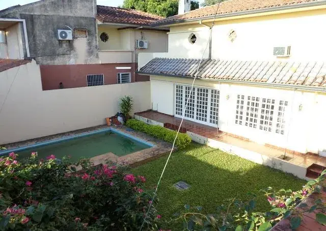 4-Bedroom House for Sale in Recoleta, Asunción - Image 8