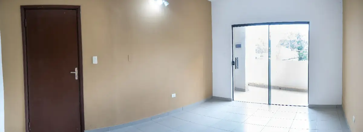 Casa de 4 dormitorios en Venta en Tercer Barrio, Luque - Image 6