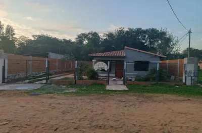 Casa de 2 dormitorios en Venta en Luque