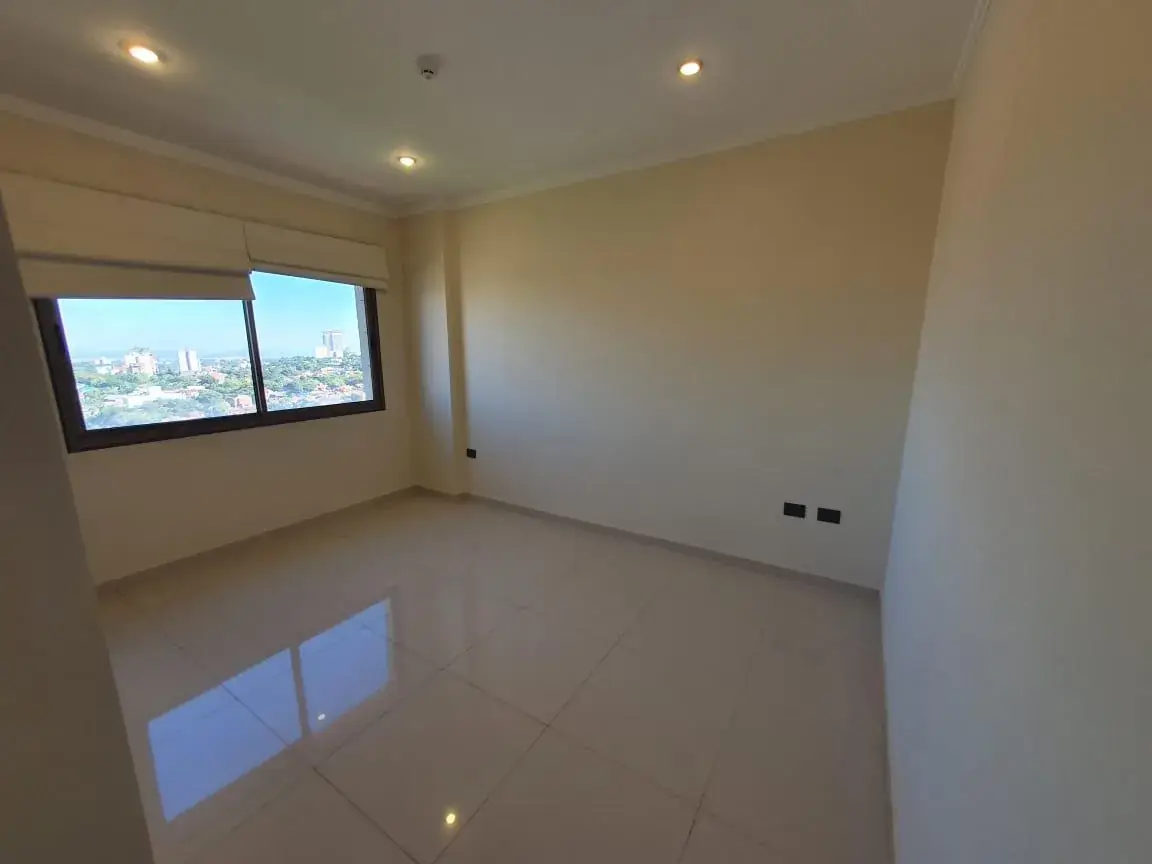 3-Bedroom Apartment for Sale in Carmelitas, Asunción - Image 6