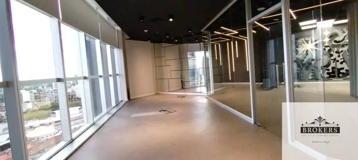 Espaço Comercial de 215m² para Aluguel em Ycuá Satí, Assunção - Image 4