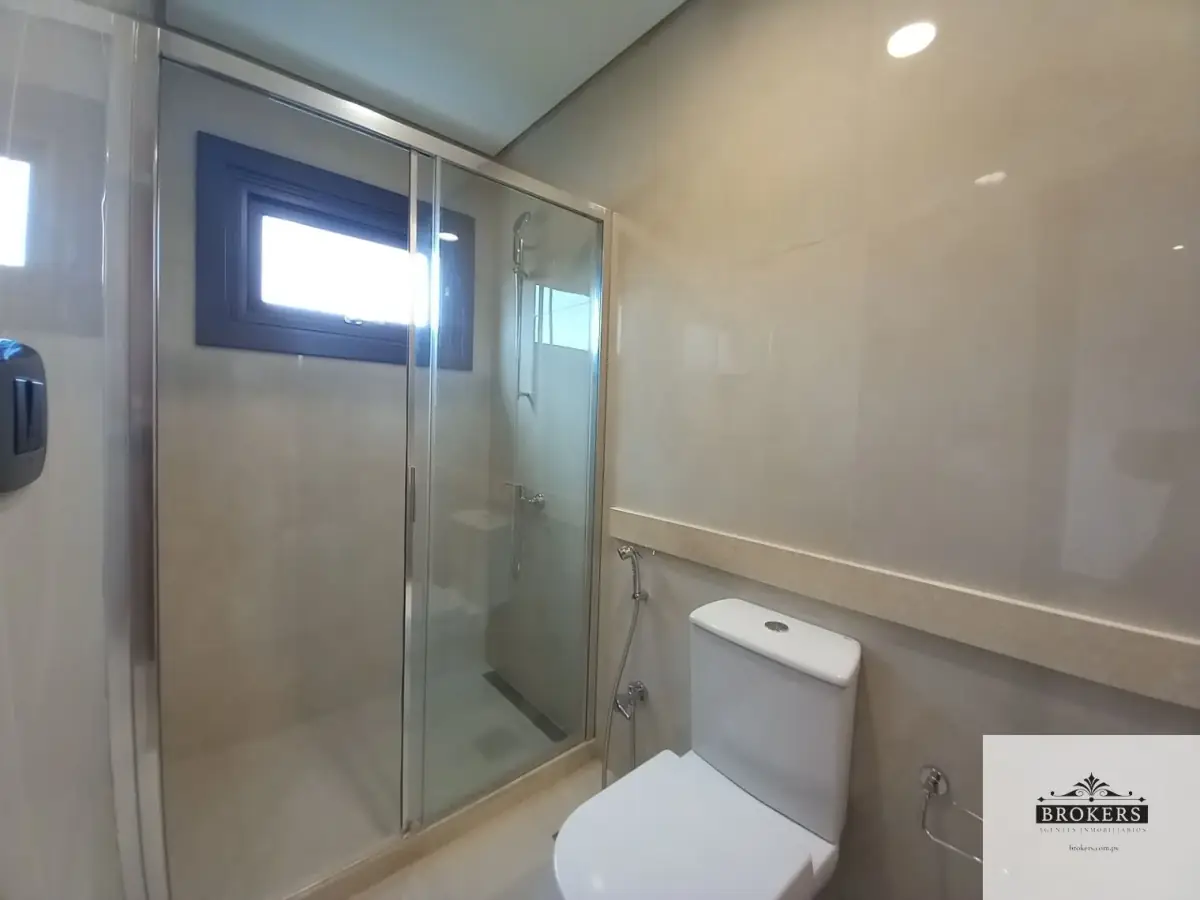 Departamento de 2 dormitorios en Venta en Madame Lynch, Asunción - Image 15