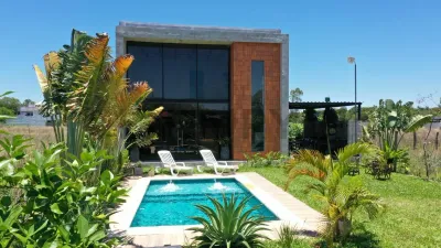 Casa de 3 dormitorios en Alquiler en Ypacaraí