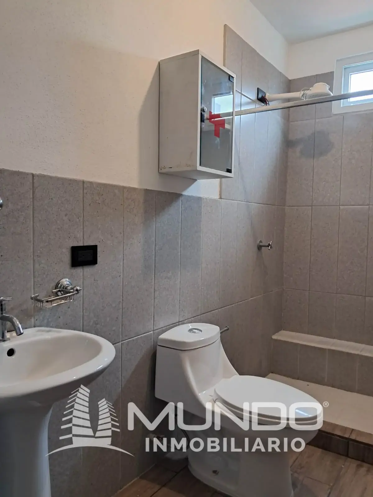 2-Bedroom House, 100m², for Rent in Zone 15, Guatemala City - Image 5