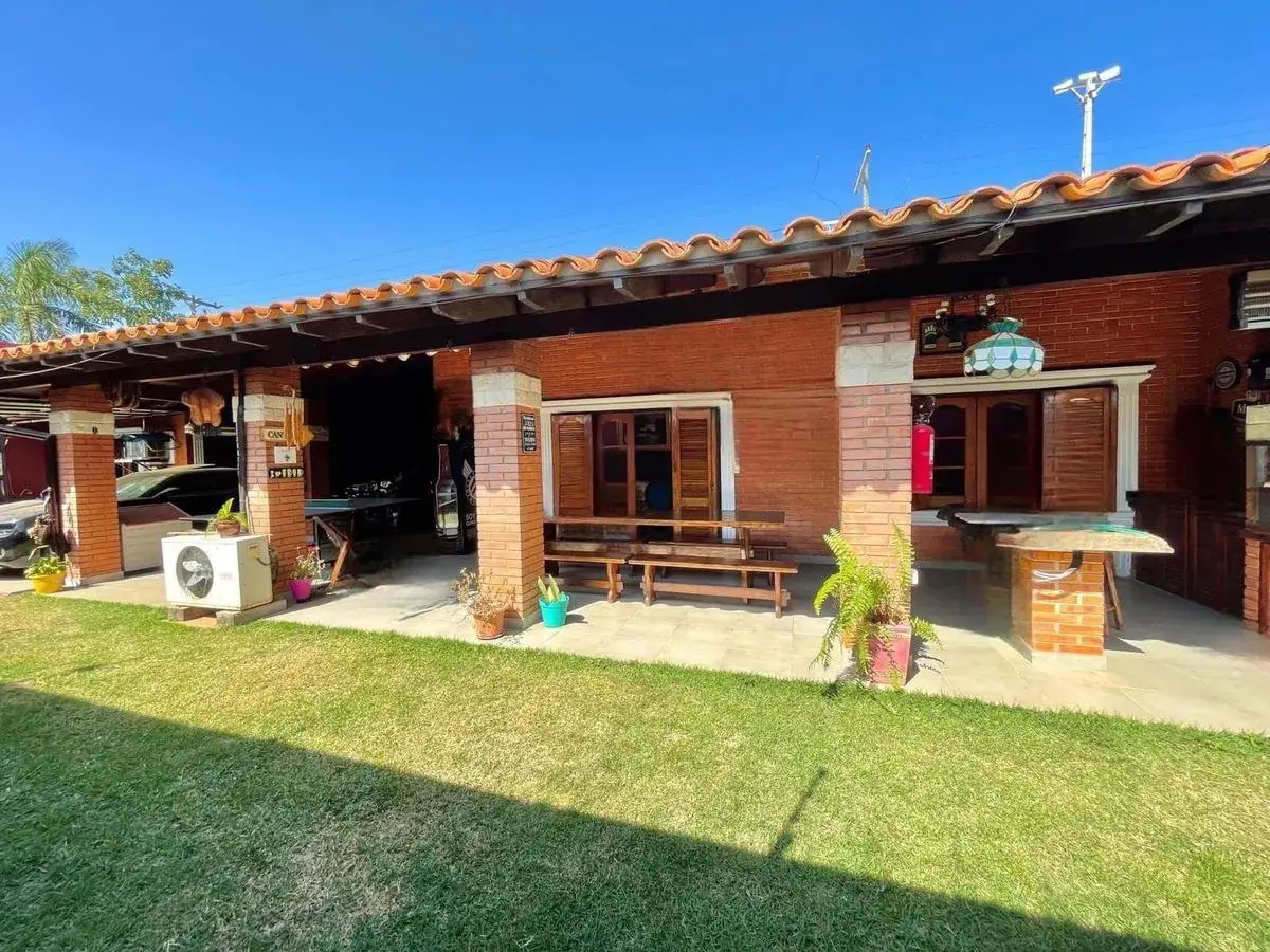 Casa de 4 quartos à Venda em Ytay, Assunção - Image 15