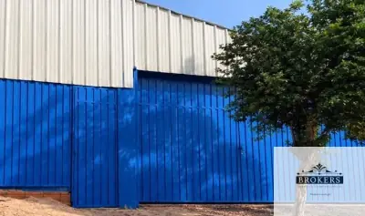 Local Comercial de 360m² en Venta en Isla Aveiro, Limpio