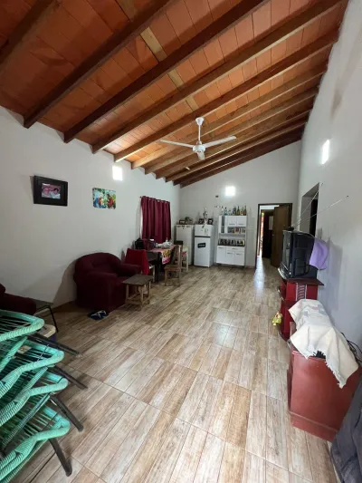 Casa de 2 quartos à Venda em Julián Augusto Saldívar