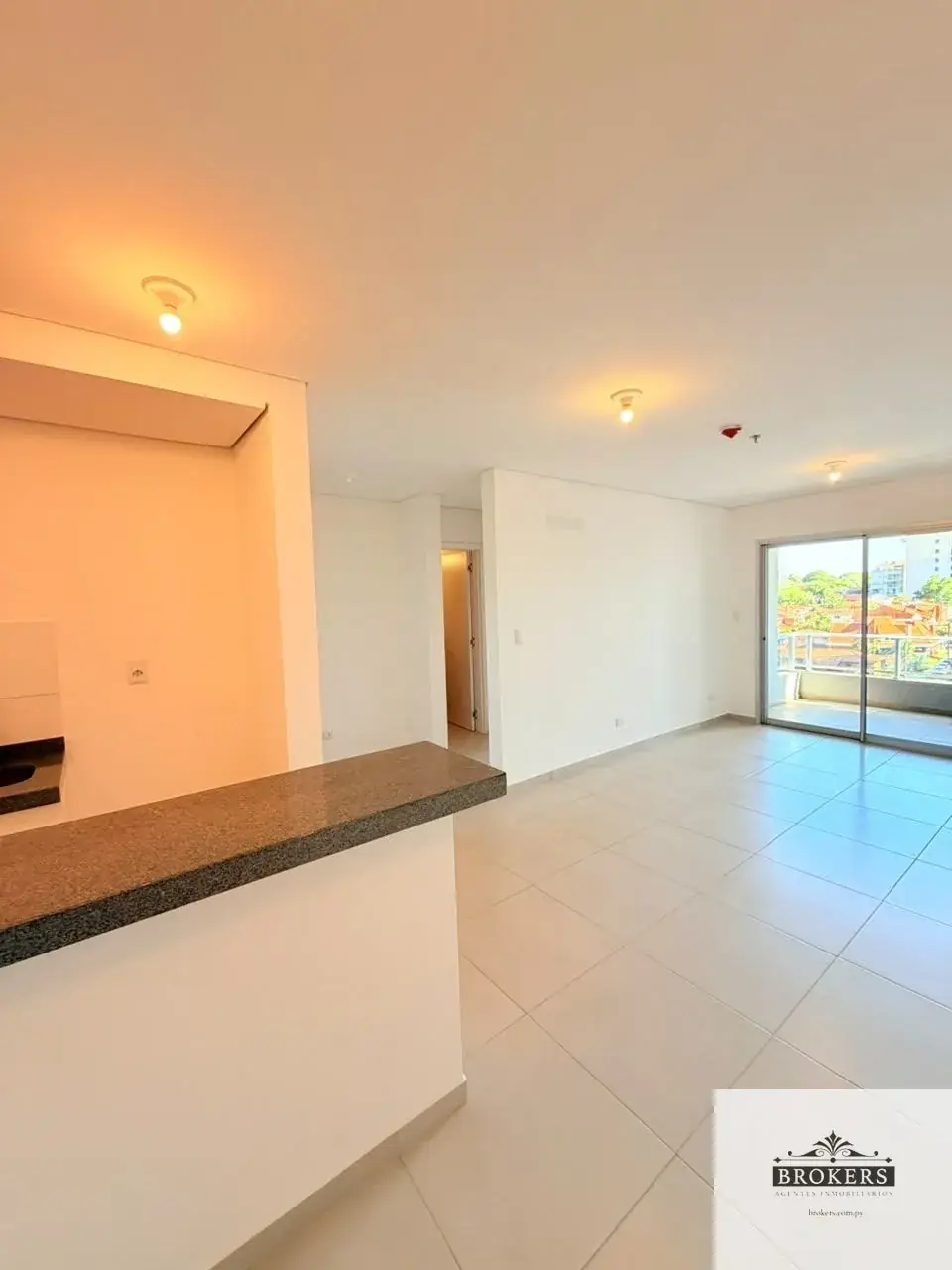 Departamento de 2 dormitorios en Venta en Mburucuyá, Asunción - Image 5