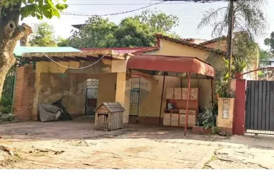 Casa de 3 dormitorios en Venta en La Encarnación, San Lorenzo