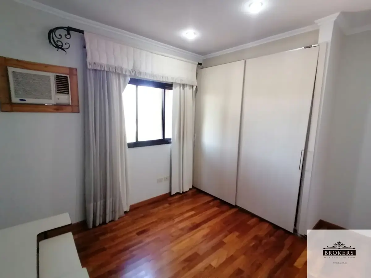 Departamento de 3 dormitorios en Venta en Ycuá Satí, Asunción - Image 13
