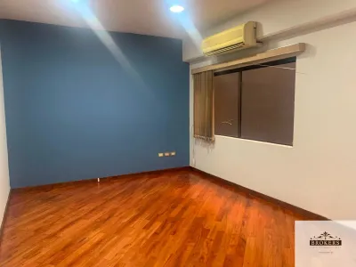 Local Comercial de 220m² en Alquiler en Mariscal Estigarribia, Asunción