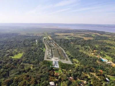 Terreno de 360m² en Venta en Areguá