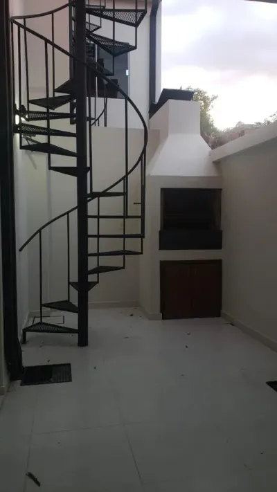 3-Bedroom House for Sale in Orilla del Campo Grande, Fernando de la Mora