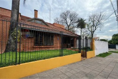 Casa de 4 dormitórios à Venda em Valle Ybaté, Lambaré