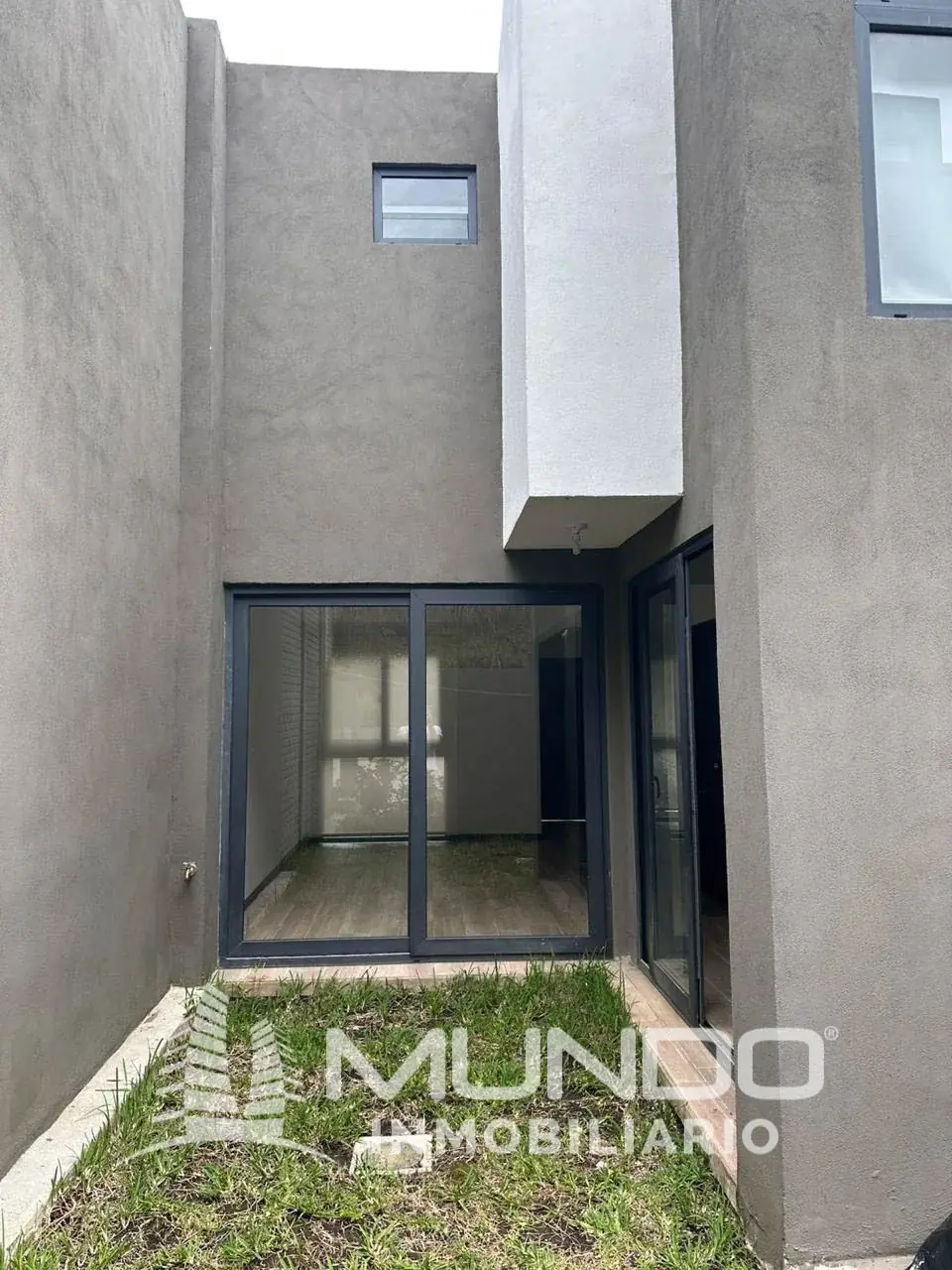 Casa de 3 dormitorios en Condominio Albarela, 98m², en Venta en San José Pinula - Image 8