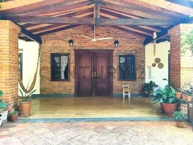 3-Bedroom House for Sale in Campo Grande, Luque