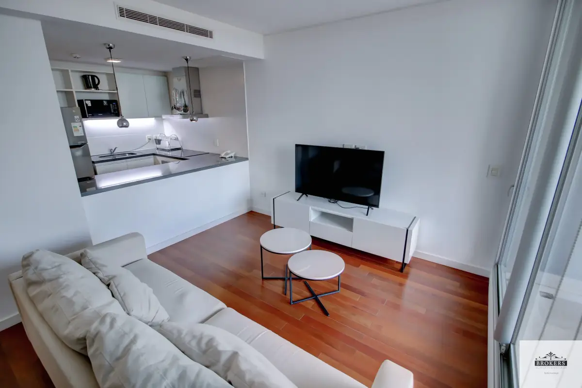 Departamento de 2 dormitorios en Alquiler en Ycuá Satí, Asunción - Image 6