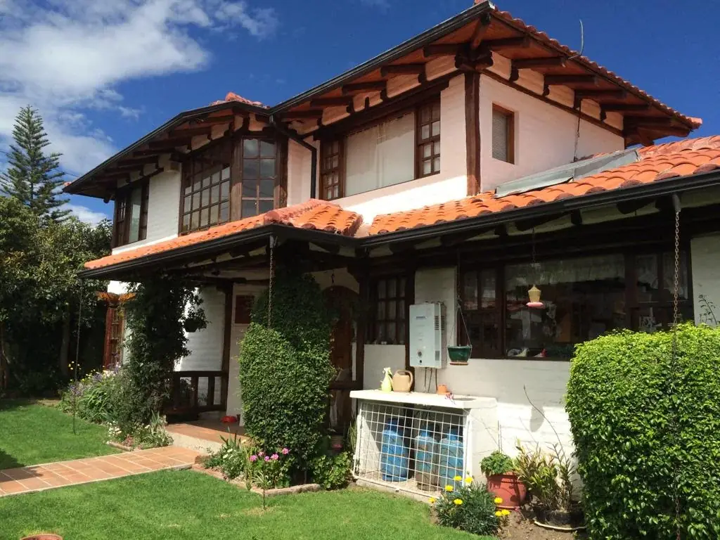 Casa de 3 dormitorios en casa, 250m², en Venta en Urbanización Los Chillos, Sangolqui - Image 4