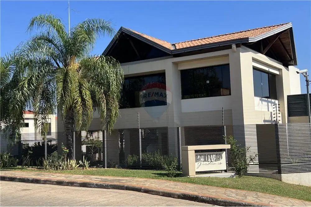 Casa de 3 dormitorios en Venta en Cuarto Barrio, Luque - Image 19