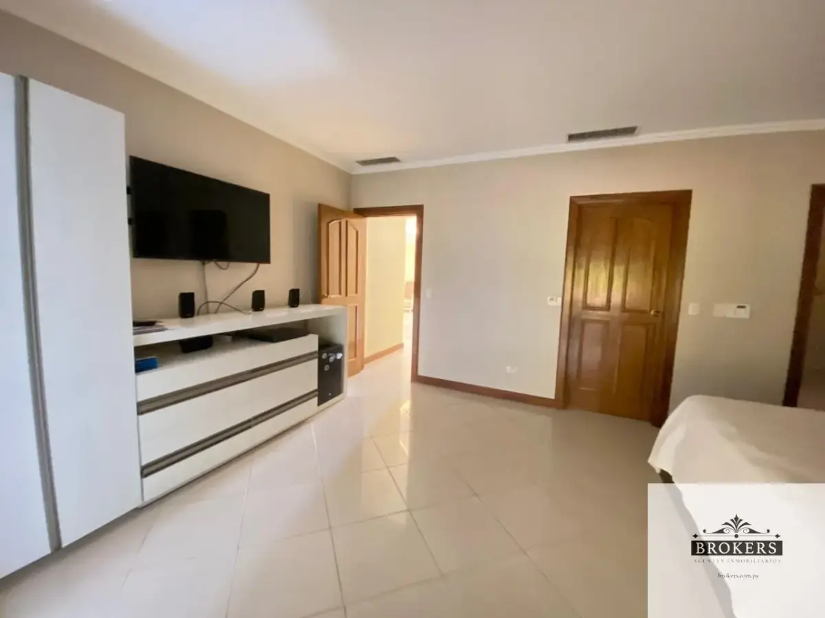 Casa de 4 quartos para Aluguel em Parques del Yatch, Lambaré - Image 10