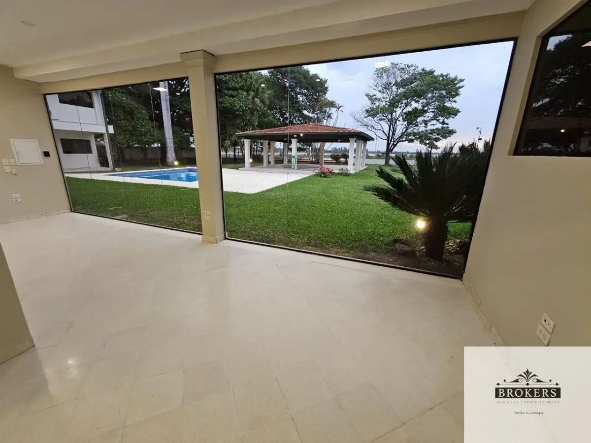 Casa de 5 dormitorios en Venta en Itá Enramada, Asunción - Image 16