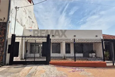 Studio for Rent in Mburicaó, Asunción
