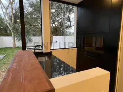 Casa de 3 dormitorios en Venta en Primer Barrio, Luque - Image 3