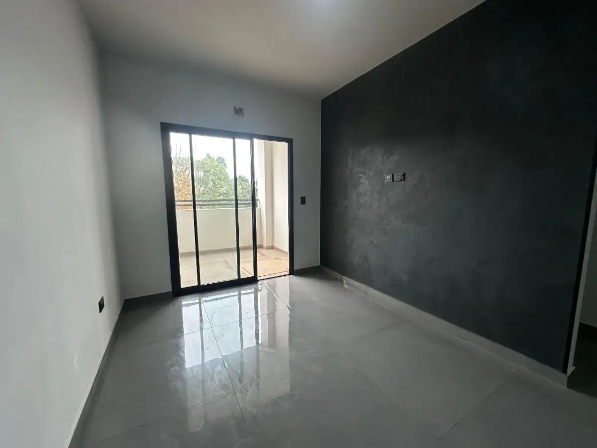 Departamento de 2 dormitorios en Venta en San Isidro, San Lorenzo - Image 7
