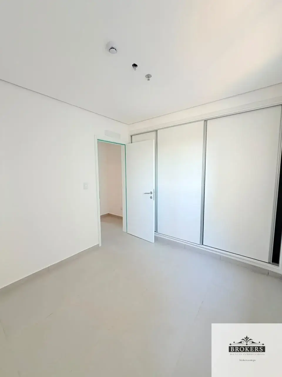 Apartamento de 1 Quarto à Venda em Mburucuyá, Assunção - Image 6