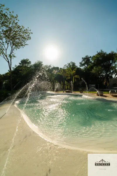 5-Bedroom House for Sale in Cristobal Colon, San Bernardino