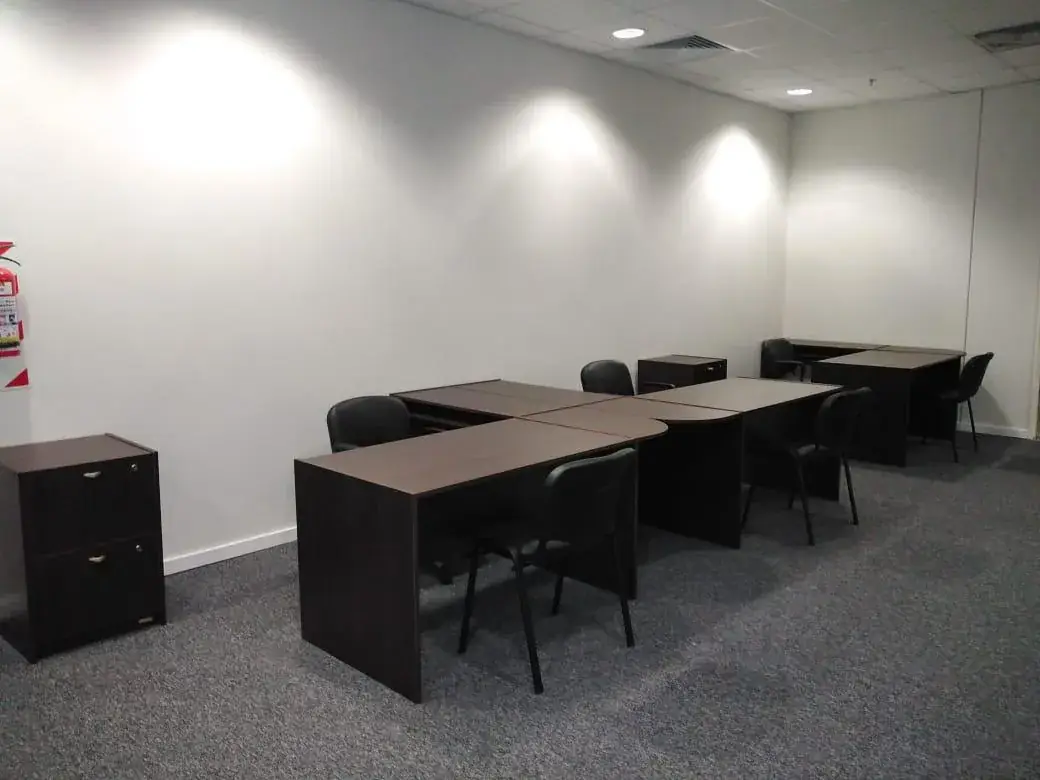 Escritório de 94m² à Venda em Ycuá Satí, Asunción - Image 3
