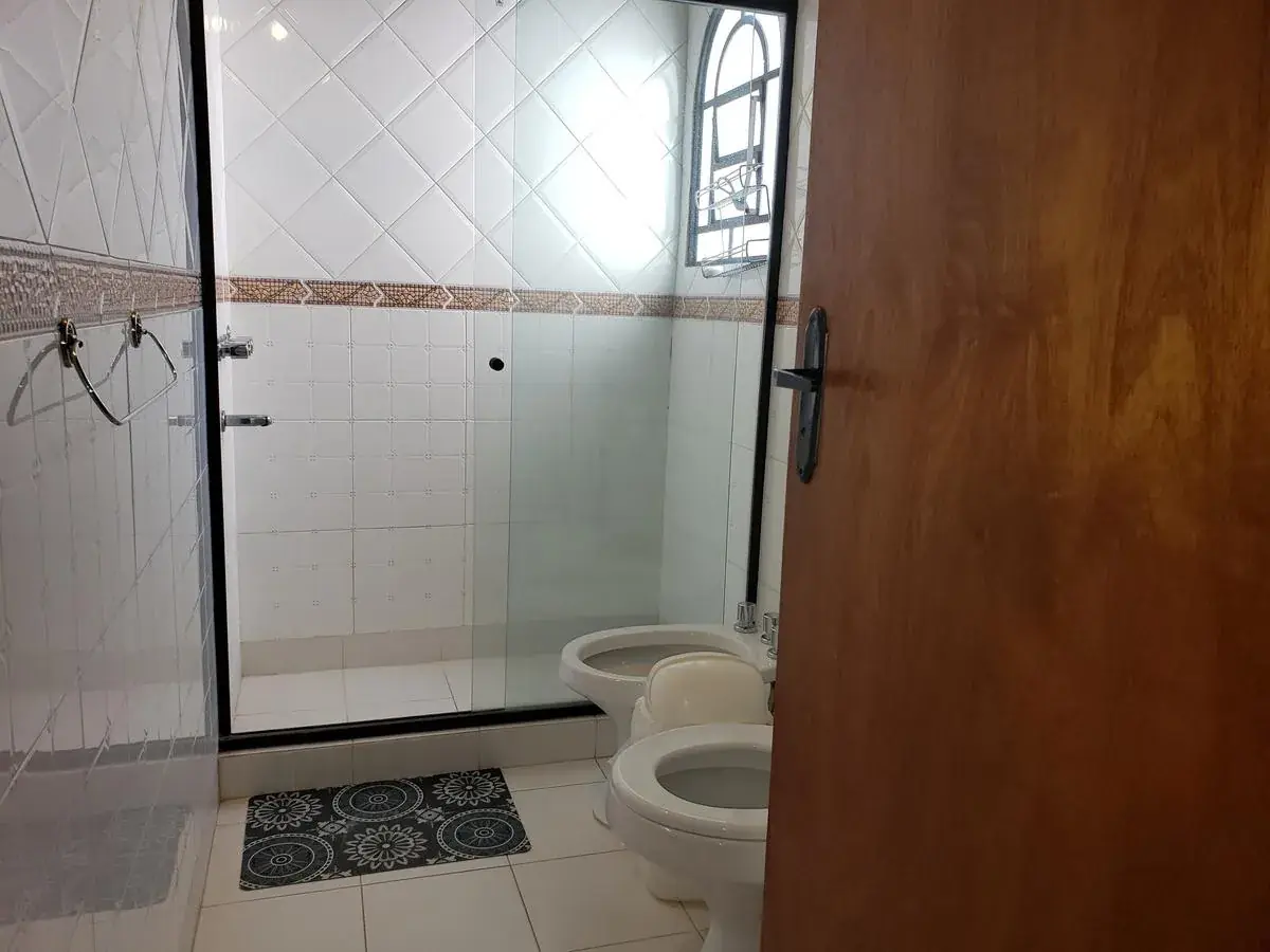 4-Bedroom House for Sale in Recoleta, Asunción - Image 8
